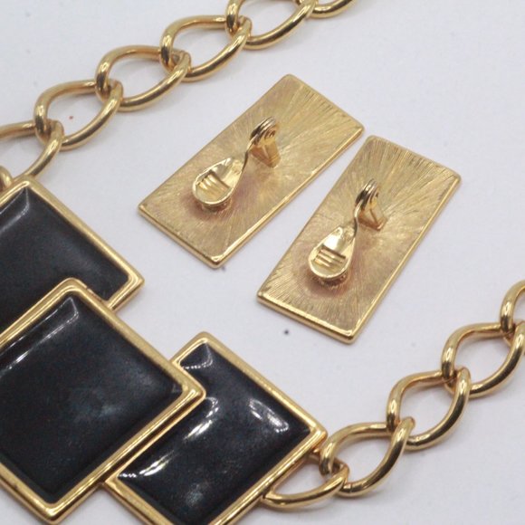 Monet Signed Designer Black Enamel Modernist Rectangular Necklace Set - Picture 5 of 11